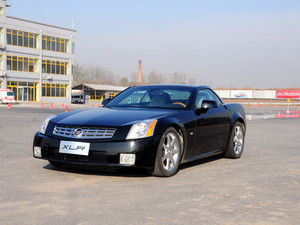 凯迪拉克(进口) 凯迪拉克XLR 2005款 4.6