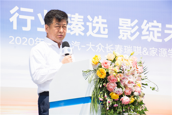 探影3.png