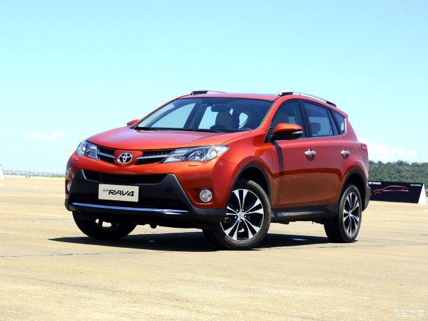 一汽丰田 一汽丰田RAV4 2013款 2.5L 自动四驱尊贵版