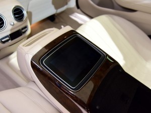 北京奔驰 奔驰E级 2016款 E 320 L 4MATIC