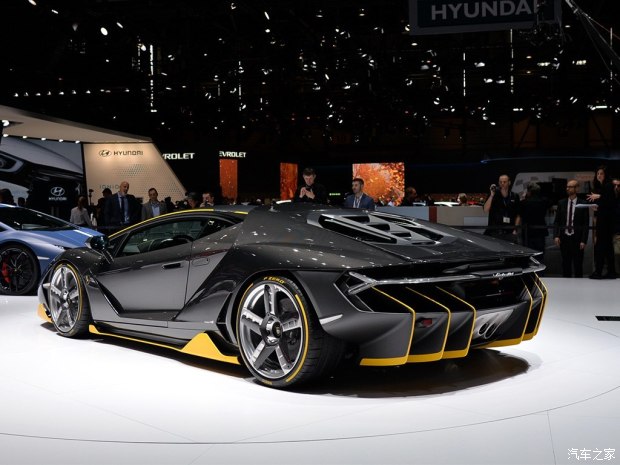 兰博基尼 Centenario 2016款 基本型
