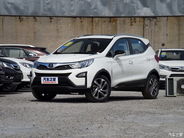 比亚迪 元 2016款 1.5L 手动尊贵型